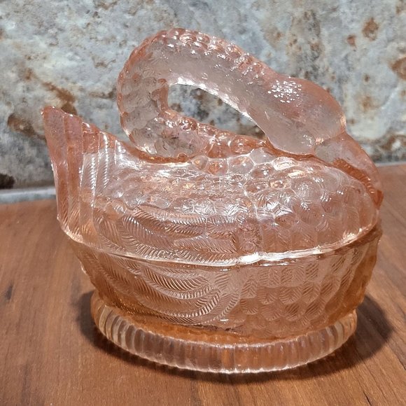 VTG Pink Glass Nesting Swan Covered Trinket Oval Candy Dish Peach Translucent - Picture 1 of 15